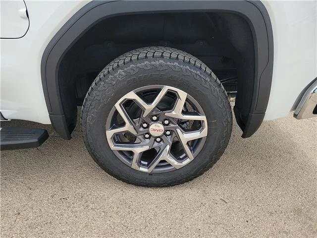 New 2026 Summit White GMC SLT image 9