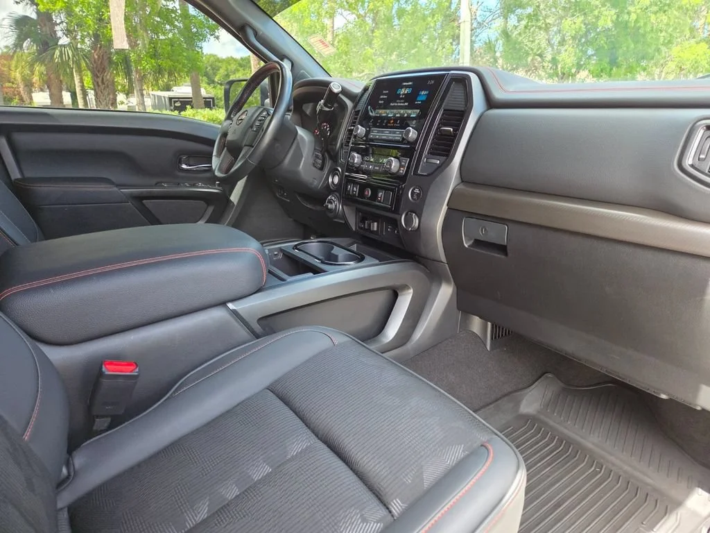 Used 2024 Glacier White Nissan PRO-4X image 10