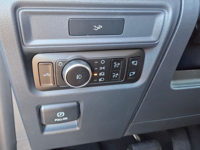 New 2026 Carbonized Gray Metallic Ford XLT image 58