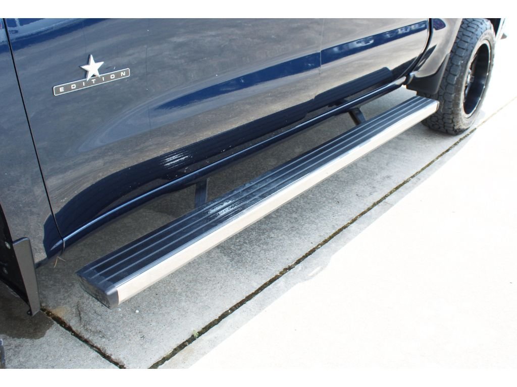 Used 2020 Northsky Blue Metallic Chevrolet LTZ image 3