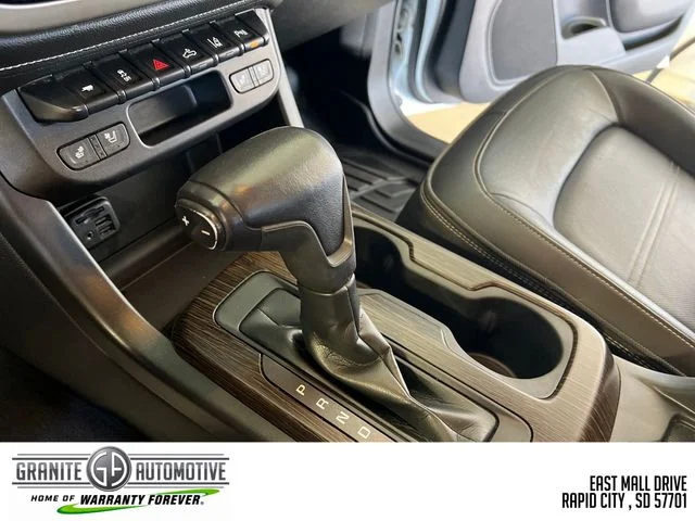 Used 2020 White GMC Denali image 16