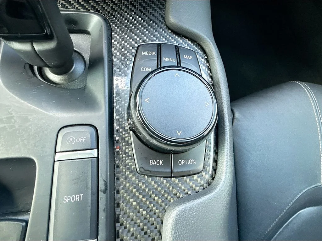Used 2022 Gray Toyota 3.0 image 24