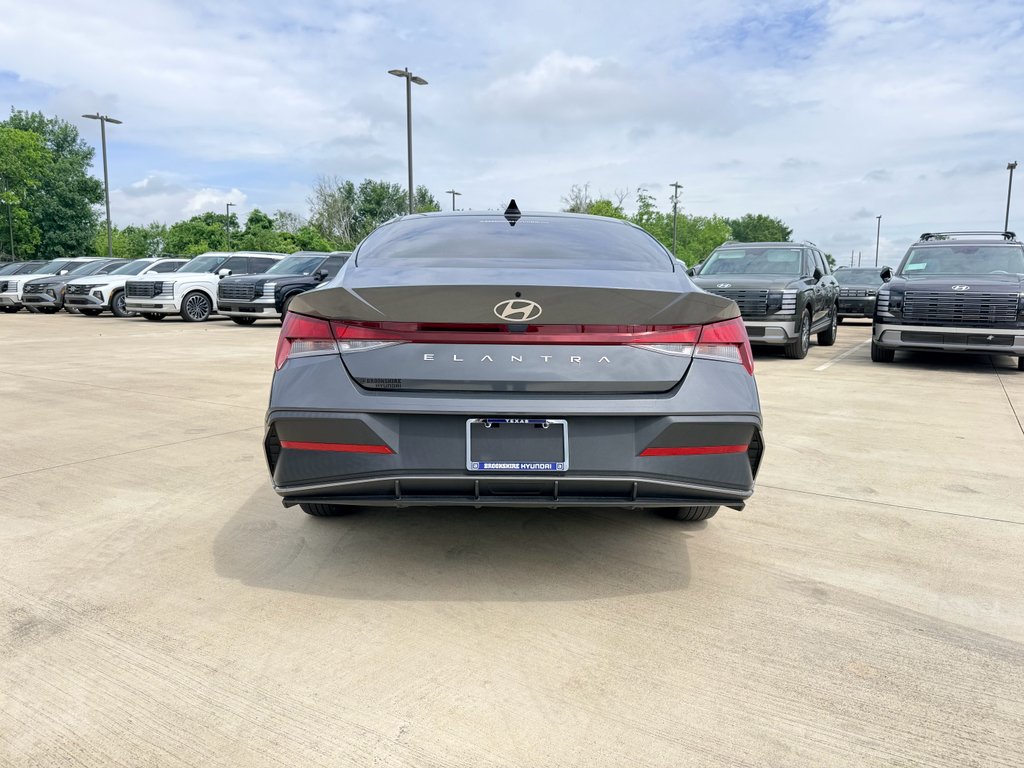 Certified Used 2024 Ecotronic Gray Hyundai SE image 7
