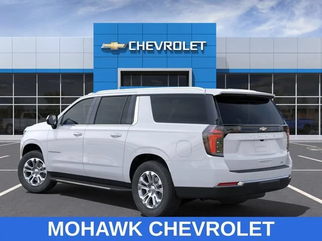 New 2025 Summit White Chevrolet LT image 3