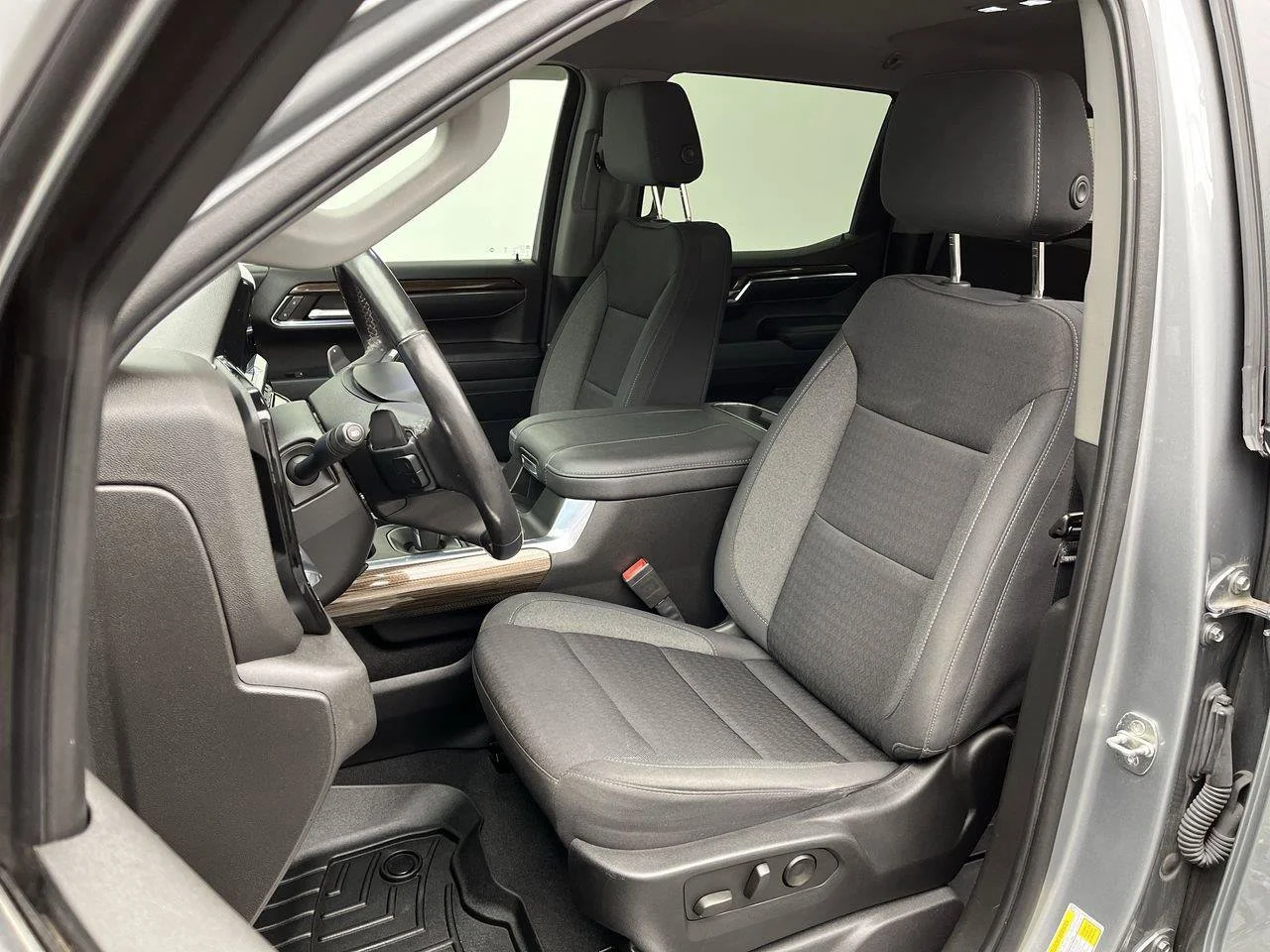 Certified Used 2023 STERLING GRAY METALLIC Chevrolet RST image 10