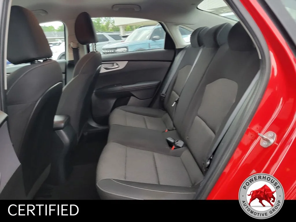 Used 2024 Red Kia LXS image 14