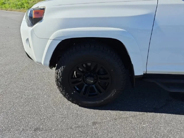 Used 2016 White Toyota Trail image 10
