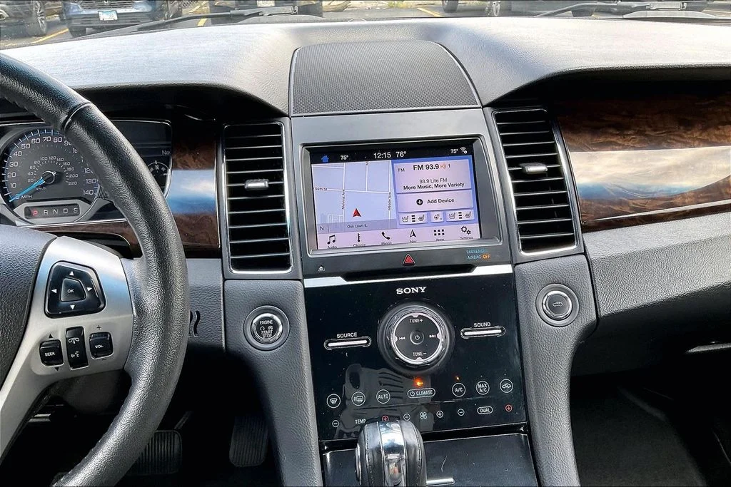 Used 2019 White Ford Limited image 5