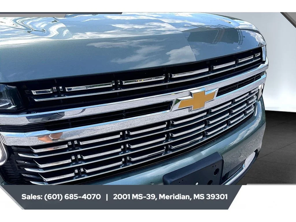 Used 2023 Silver Sage Metallic Chevrolet Premier image 22