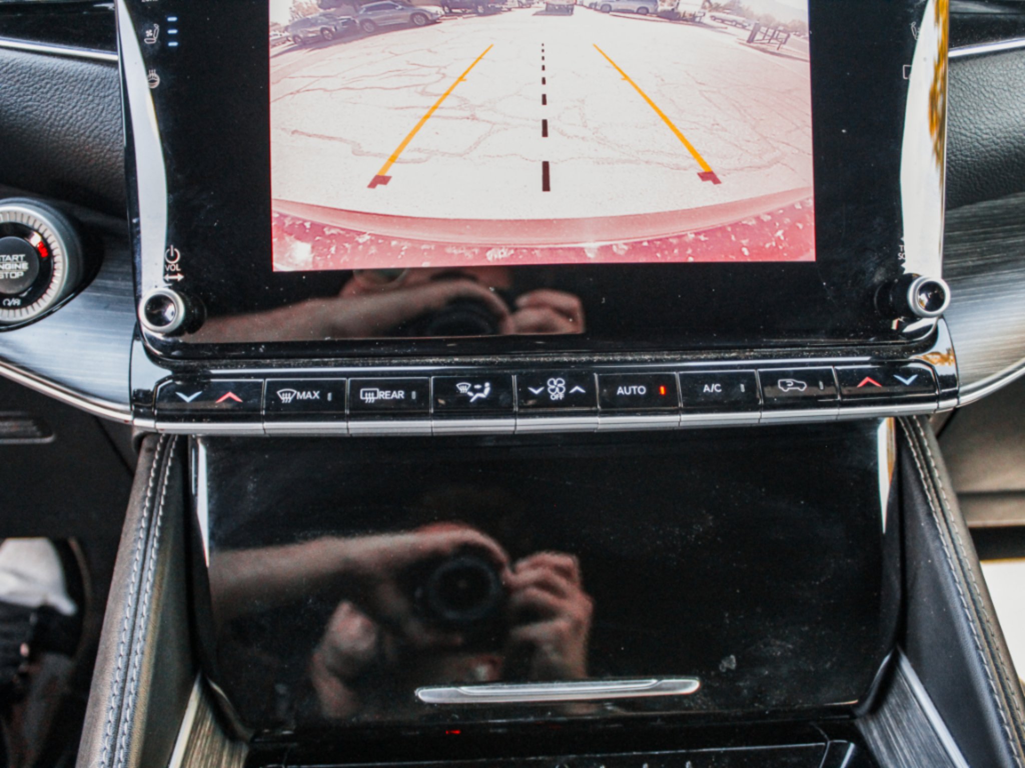 Used 2023 Velvet Red Pearlcoat Jeep Series II image 22