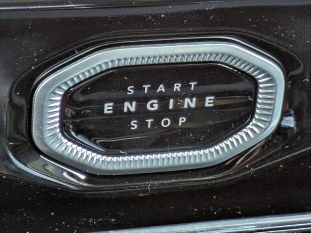 New 2026 Silver Zynith Exterior Paint Jeep Limited image 58