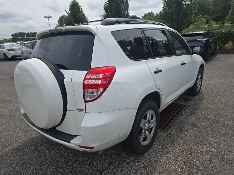 Used 2009  Toyota Base image 8