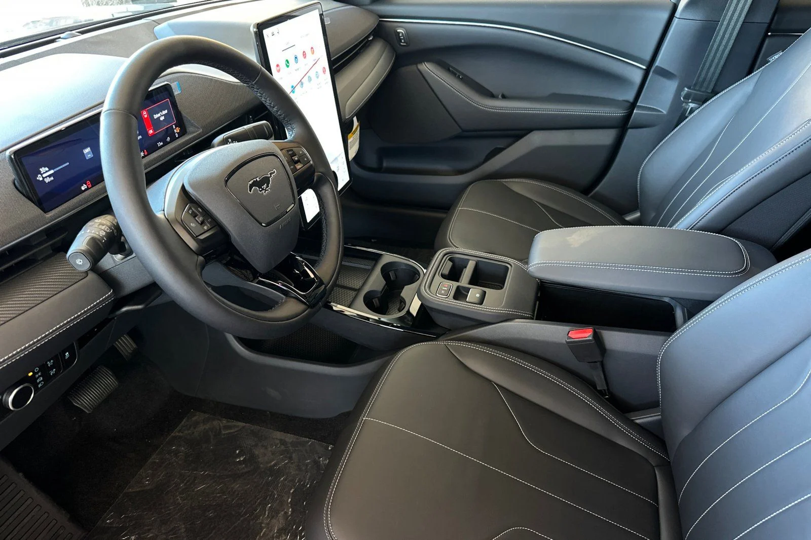 New 2026 Glacier Gray Metallic Tri-coat Ford Select image 9