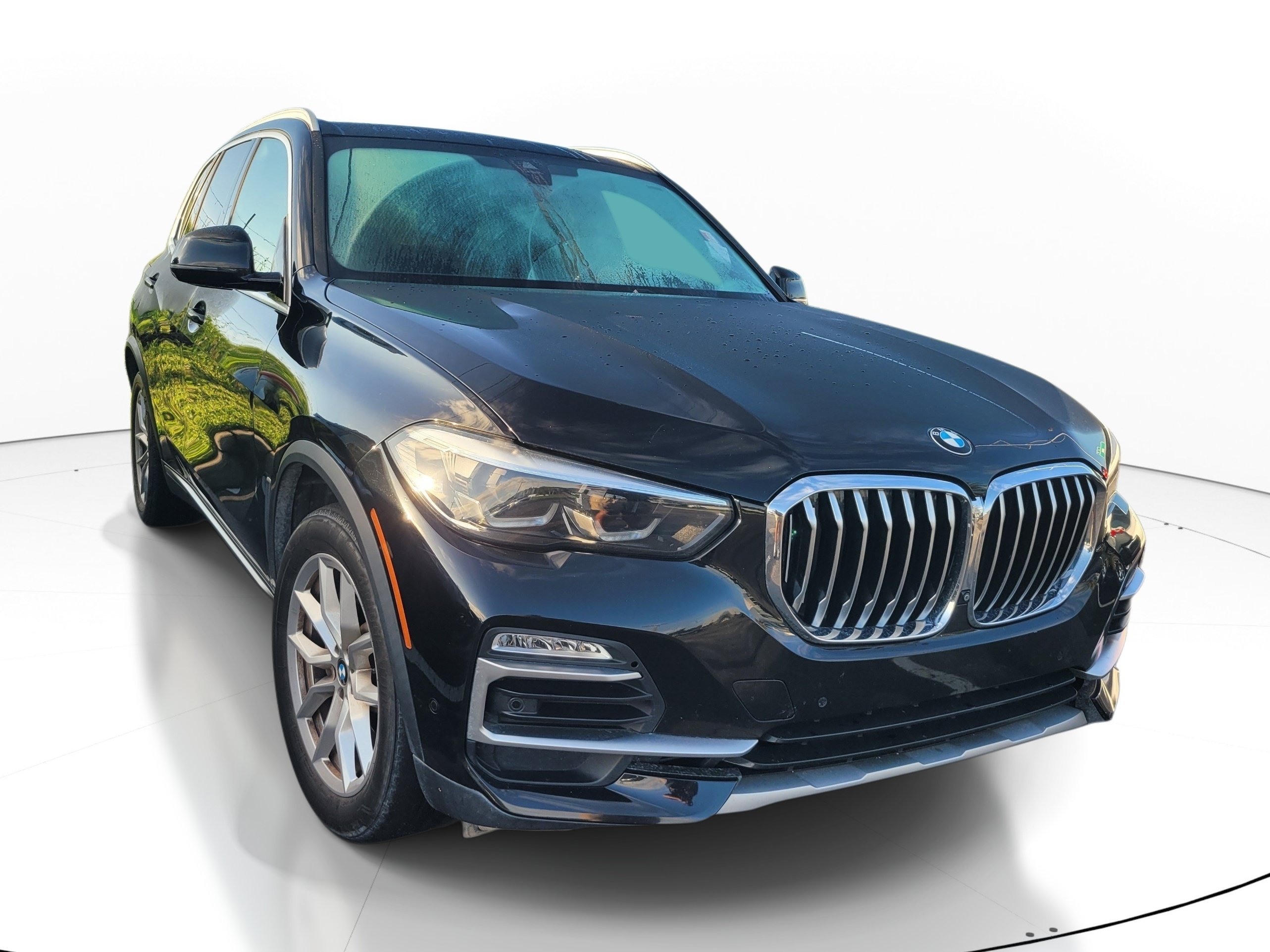 Used 2021 Jet Black BMW sDrive40i image 1