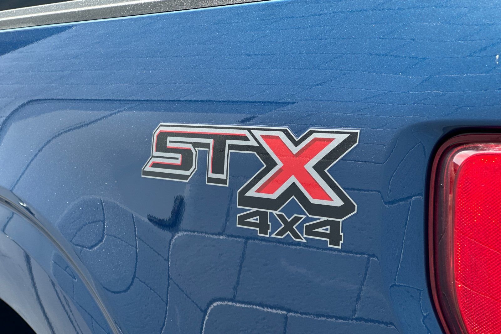 Used 2023 Blue Ford XL image 30