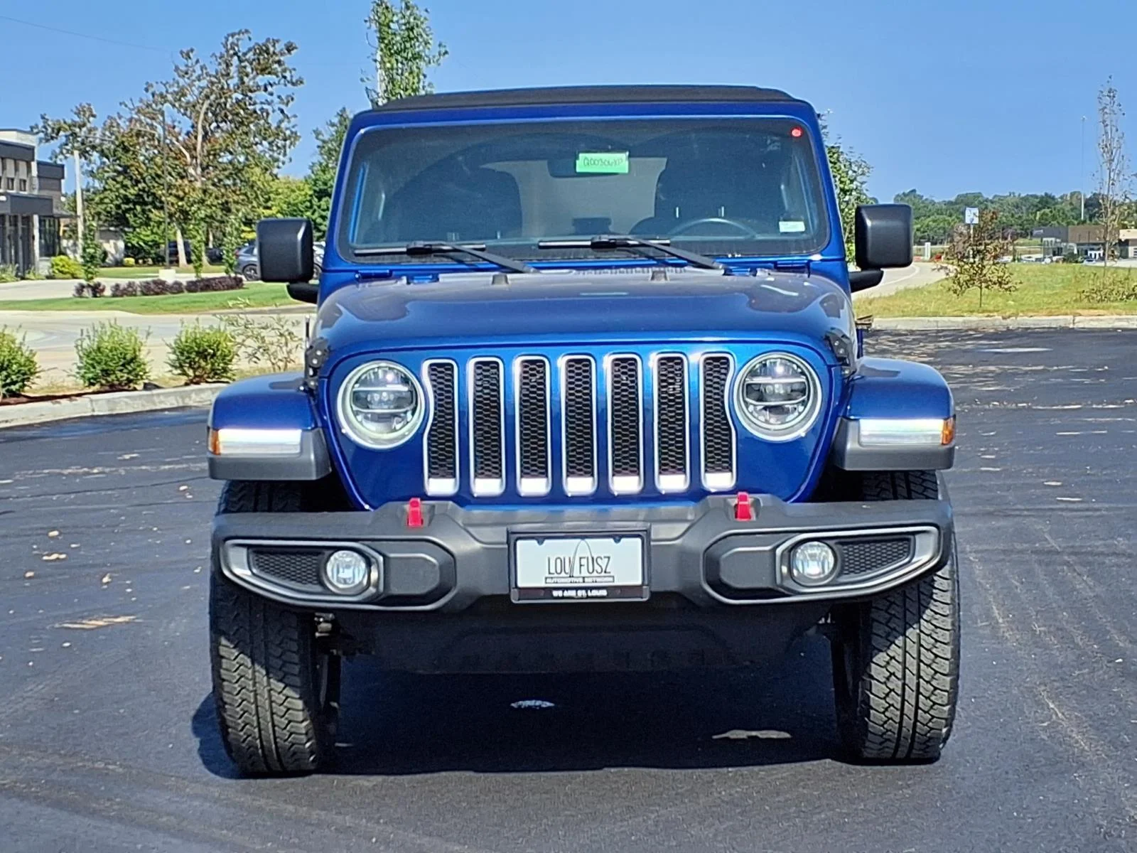 Used 2018 Ocean Blue Metallic Clearcoat Jeep Sahara image 30