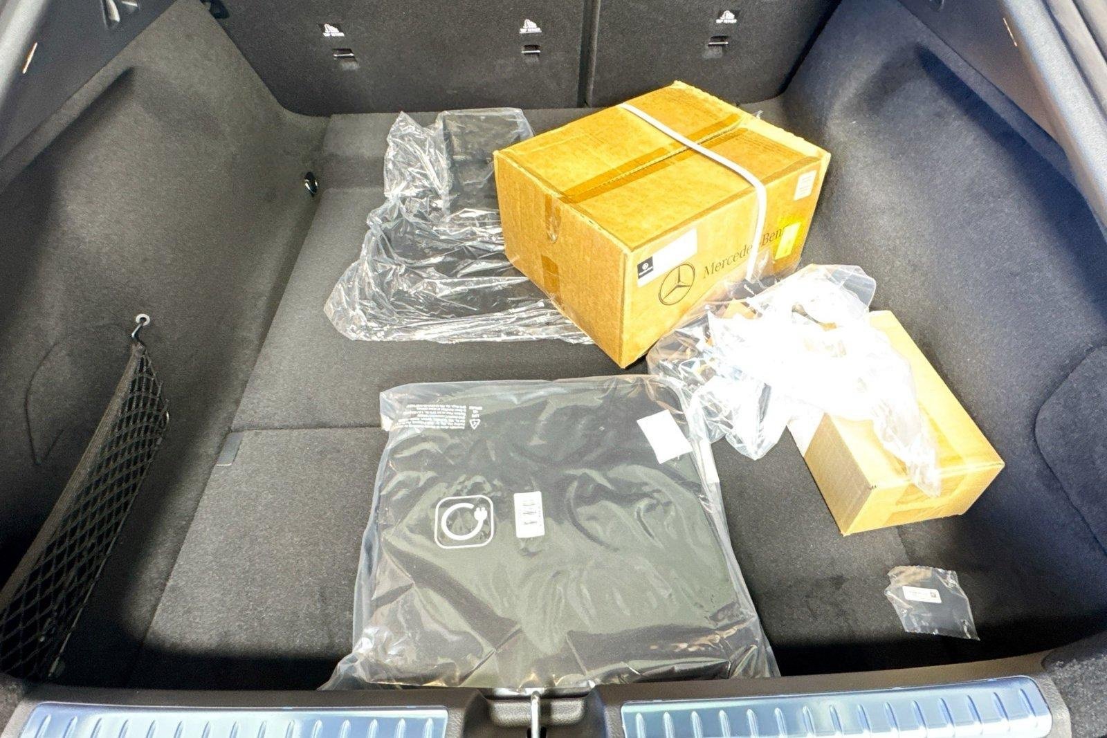 New 2026 Obsidian Black Metallic Mercedes-Benz EQS 450 image 24