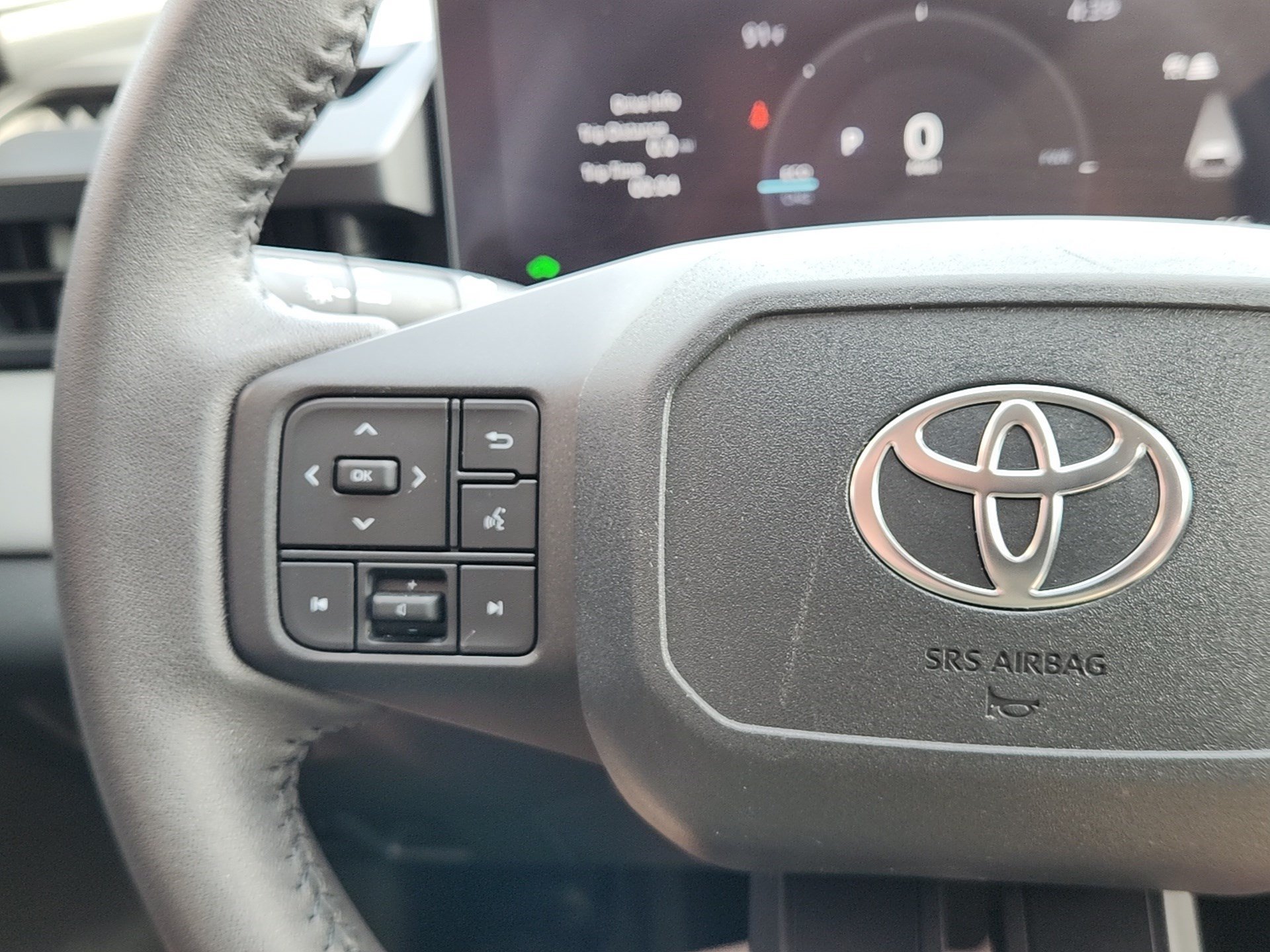 Certified Used 2026 Ice Cap Toyota XLE Premium image 18