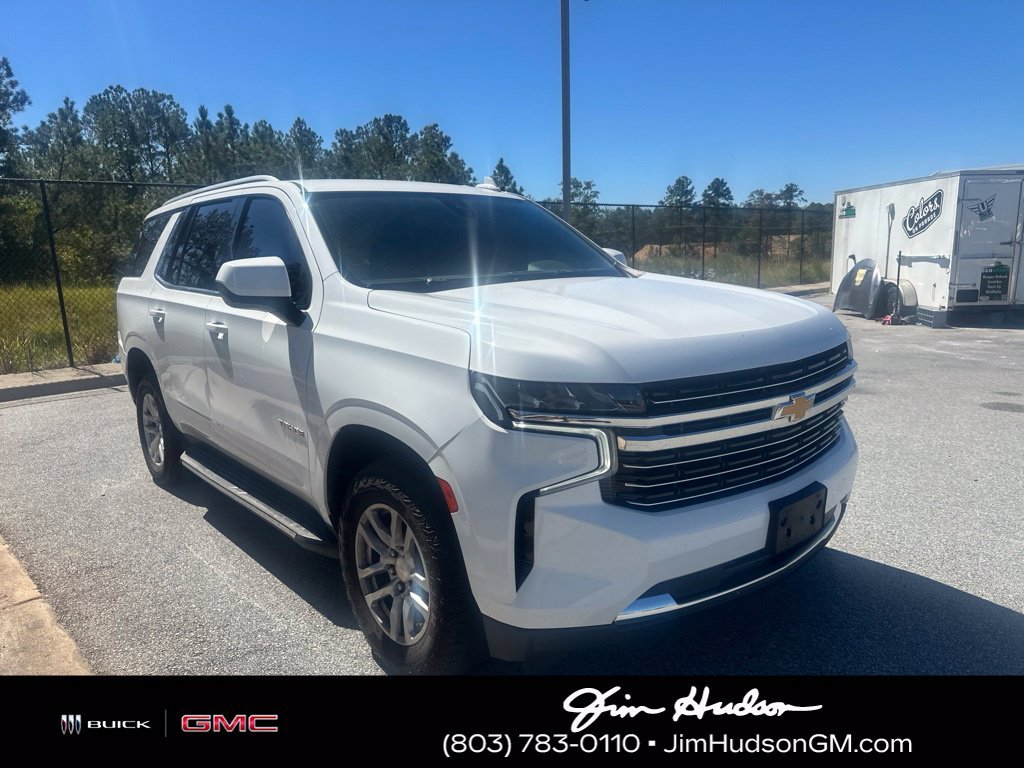 Used 2021 White Chevrolet LT image 2