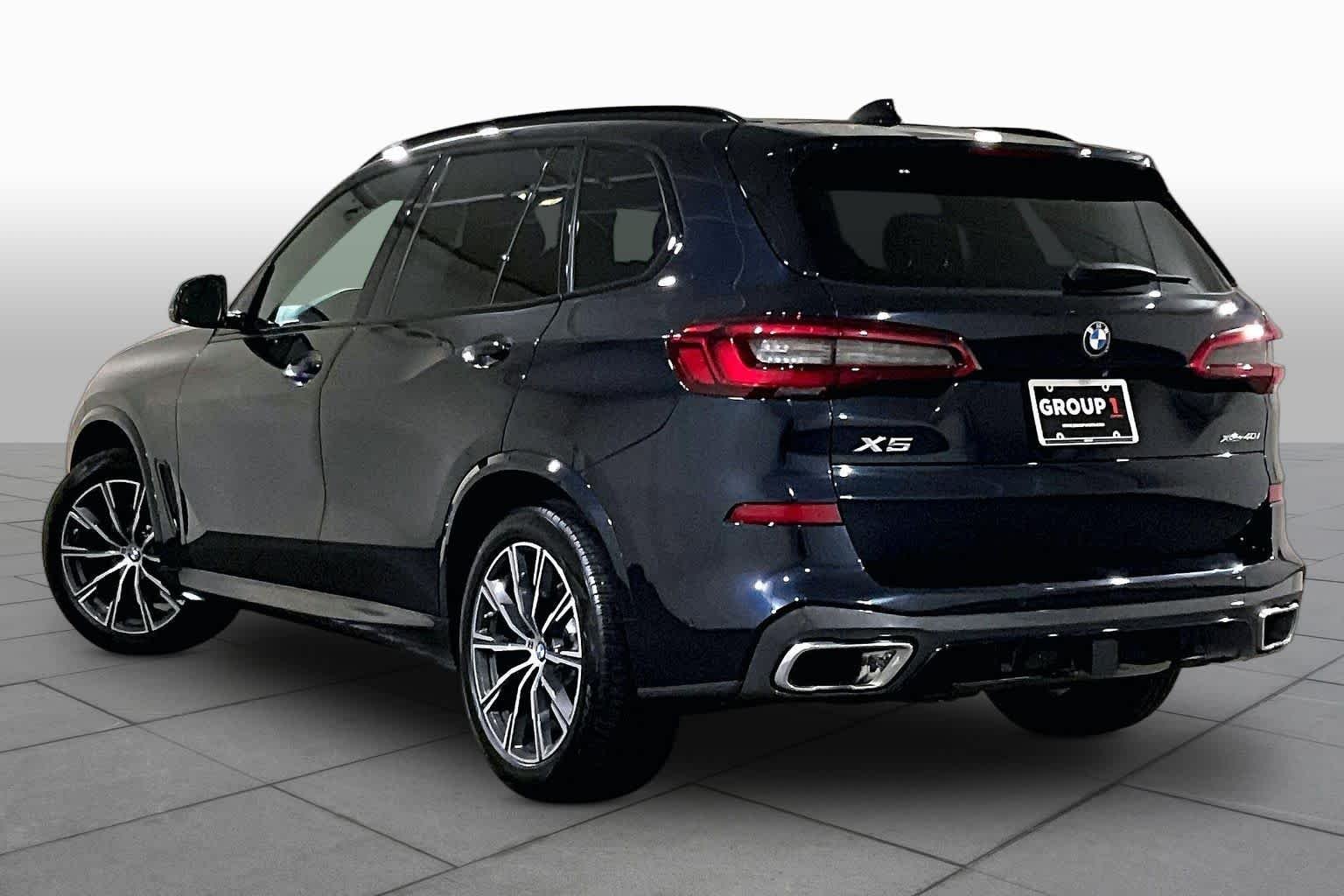 Used 2019 Carbon Black Metallic BMW xDrive40i image 11
