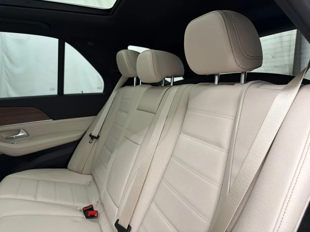 New 2026 White Mercedes-Benz GLE 580 image 18
