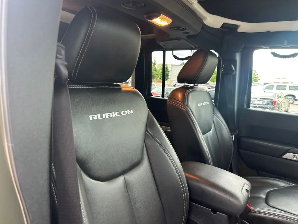 Used 2016 Green Jeep Unlimited Rubicon image 32