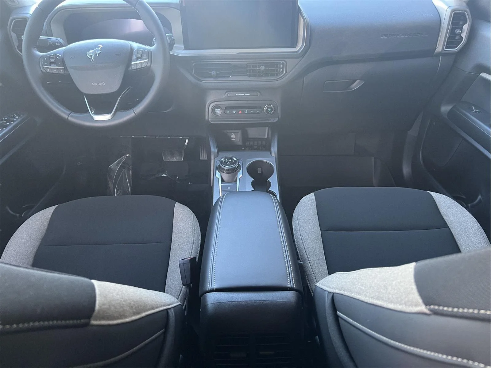 Used 2025 Desert Sand Ford Big Bend image 17