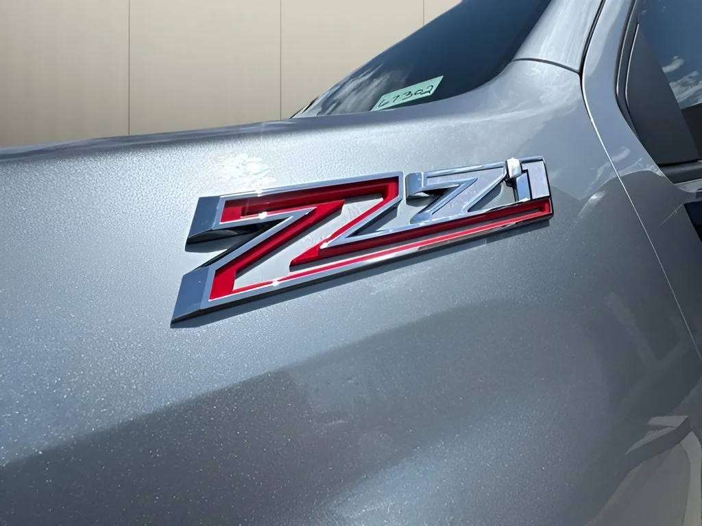 New 2026 Sterling Gray Metallic Chevrolet Custom image 34