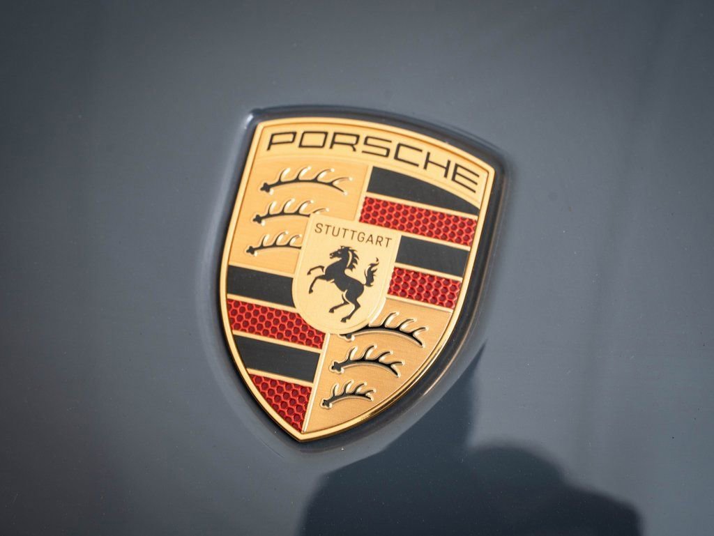 2025 Porsche 911 GTS - Photo 17