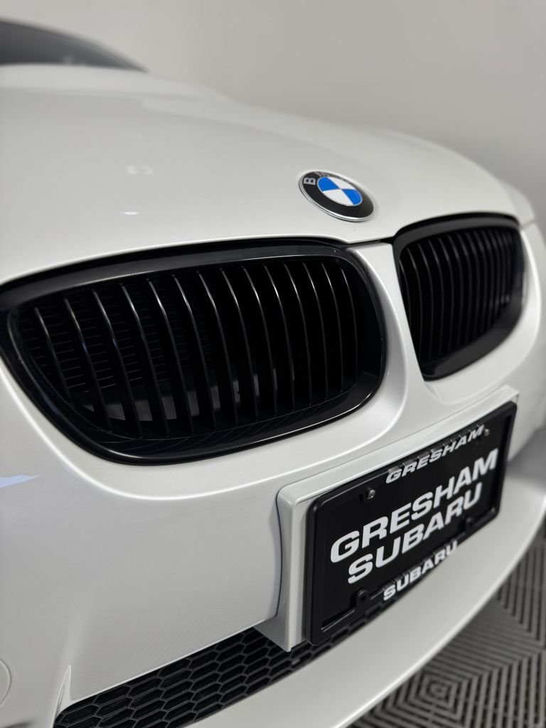 Used 2013 White Metallic BMW Base image 29