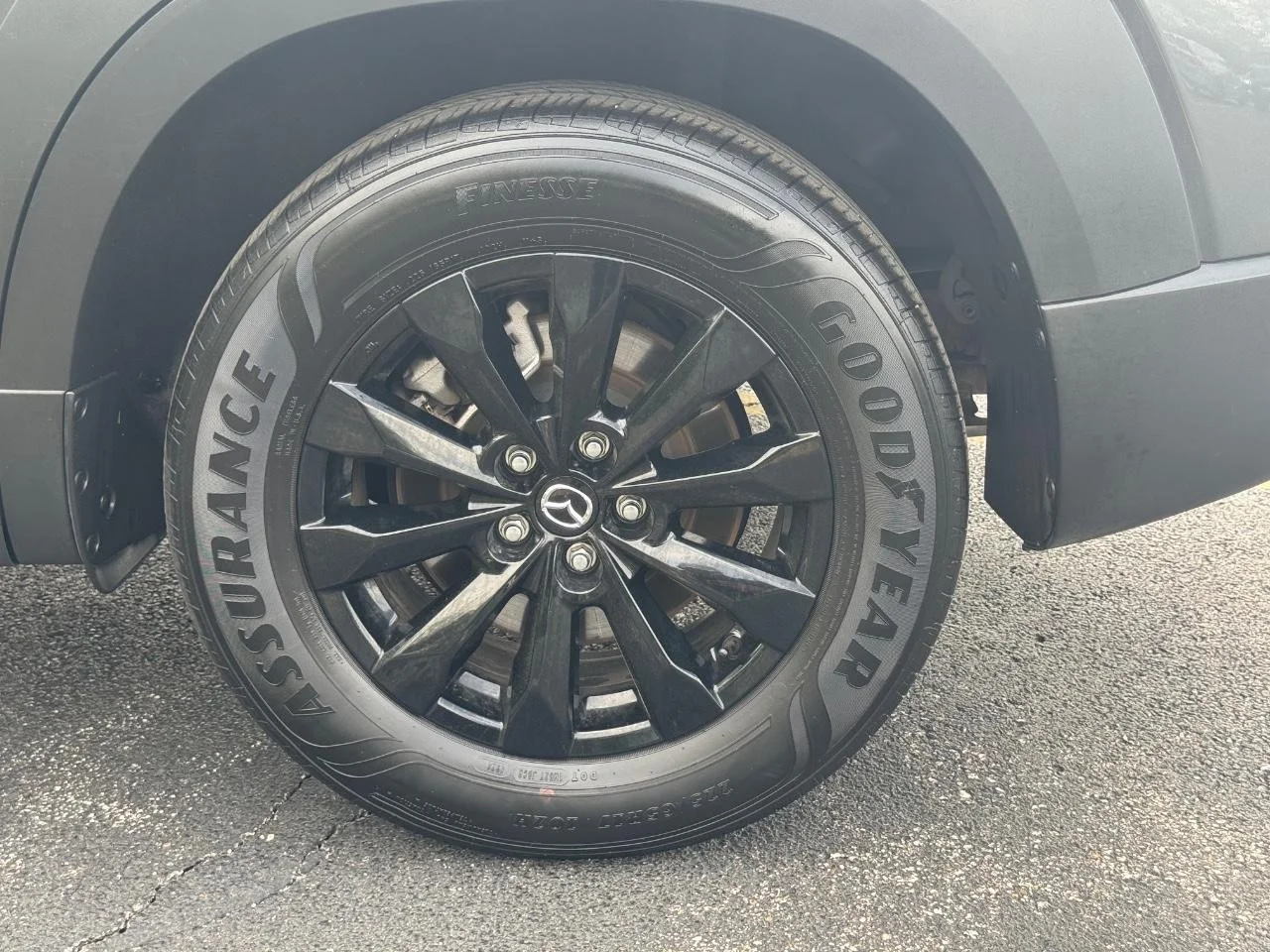 Used 2025 Machine Gray Metallic Mazda 2.5 S Preferred image 10