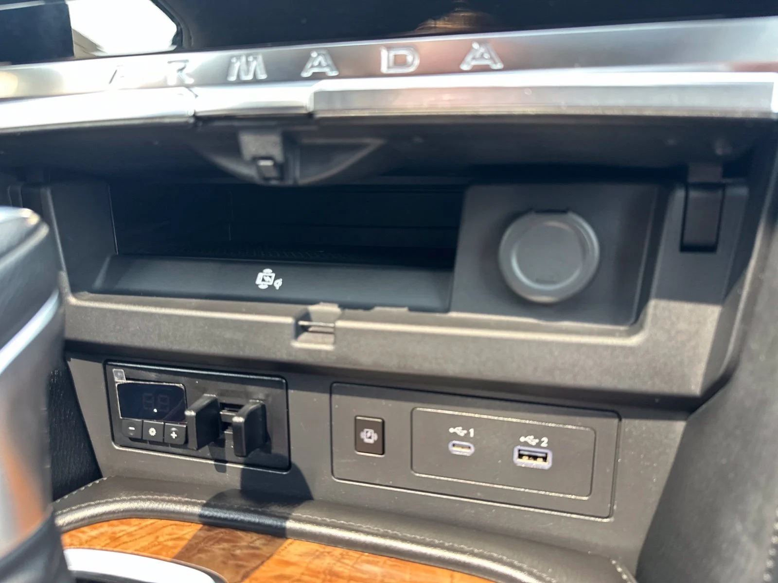 Used 2023 Blue Nissan SL image 73