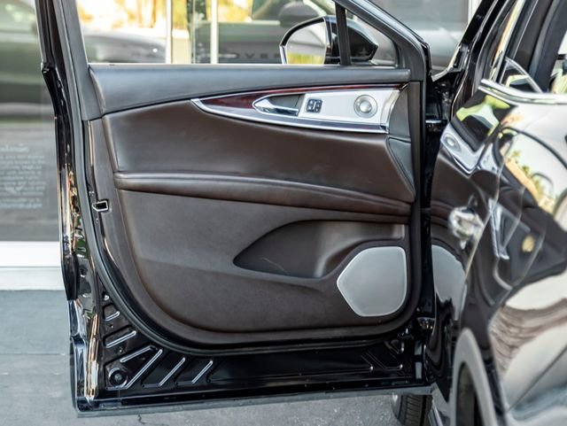 Used 2016 Dark Brown Lincoln Black Label image 11