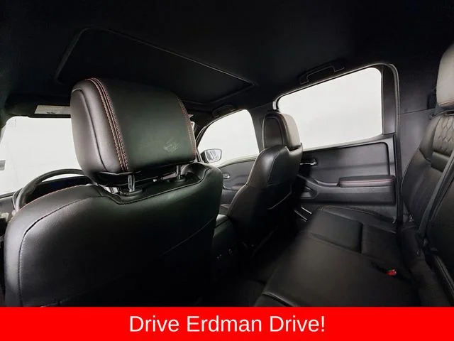 Used 2023 Black Nissan PRO-X image 10