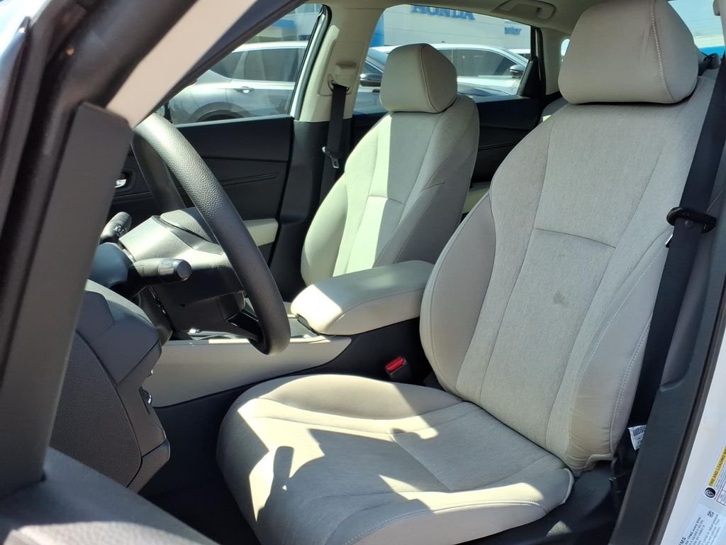 Used 2023 Platinum White Pearl Honda EX image 2