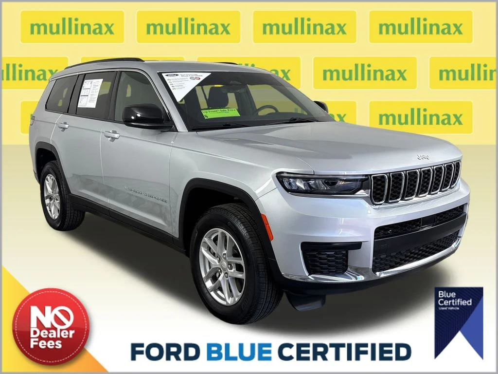 Certified Used 2025 Silver Jeep Laredo image 1