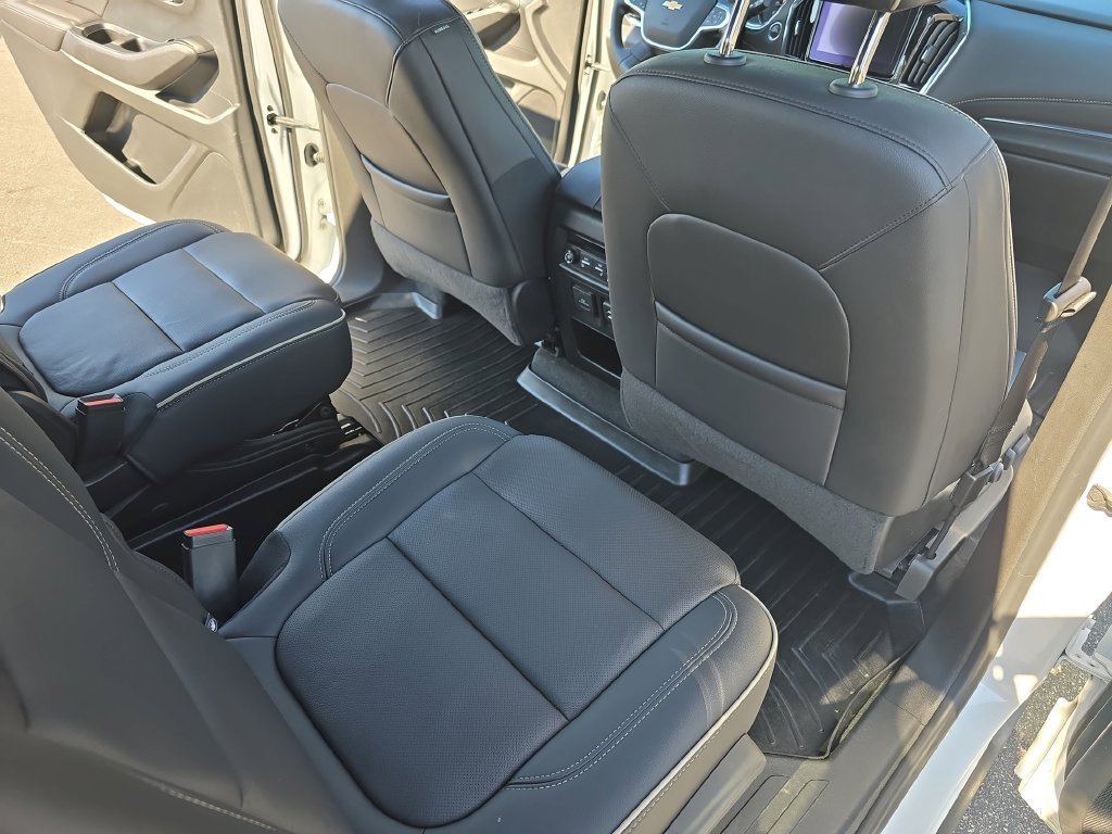 Used 2023 Beige Chevrolet Premier image 14