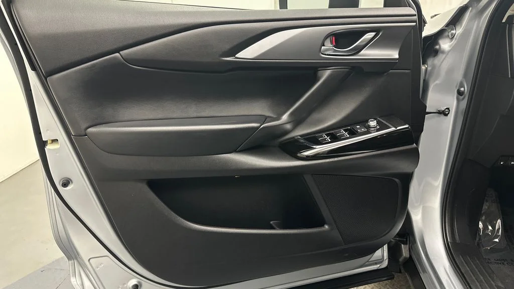Used 2023 Silver Mazda Touring image 15