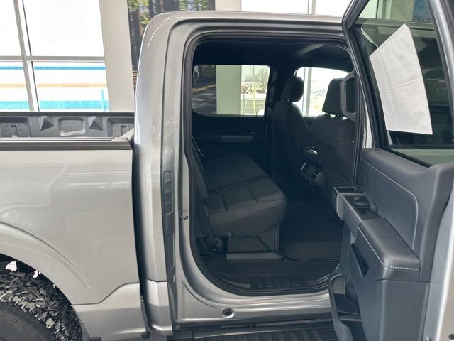 New 2026 Iconic Silver Metallic Ford XLT image 48