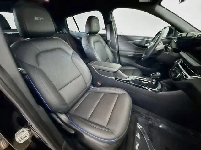 Used 2025 Black Buick Sport Touring image 27