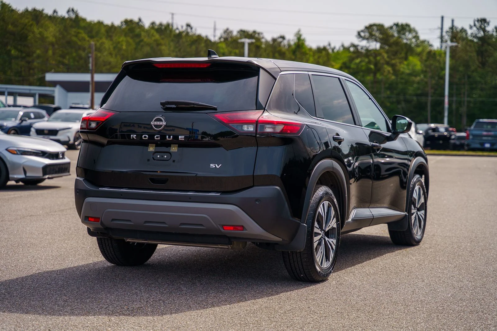 Used 2023 Black Nissan SV image 6