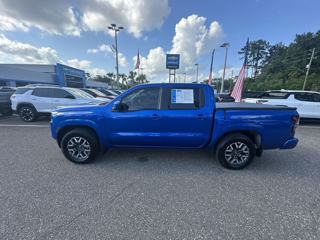 Used 2024 Blue Nissan SL image 13