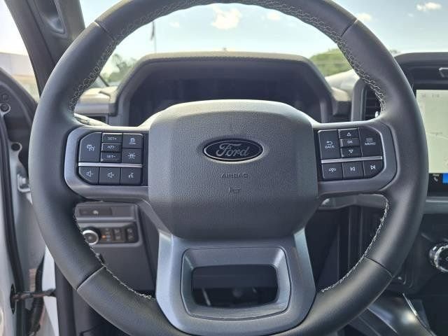 2025 Ford F-150 XLT - Photo 25