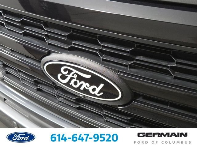 Used 2025 Carbonized Gray Metallic Ford Lariat image 14