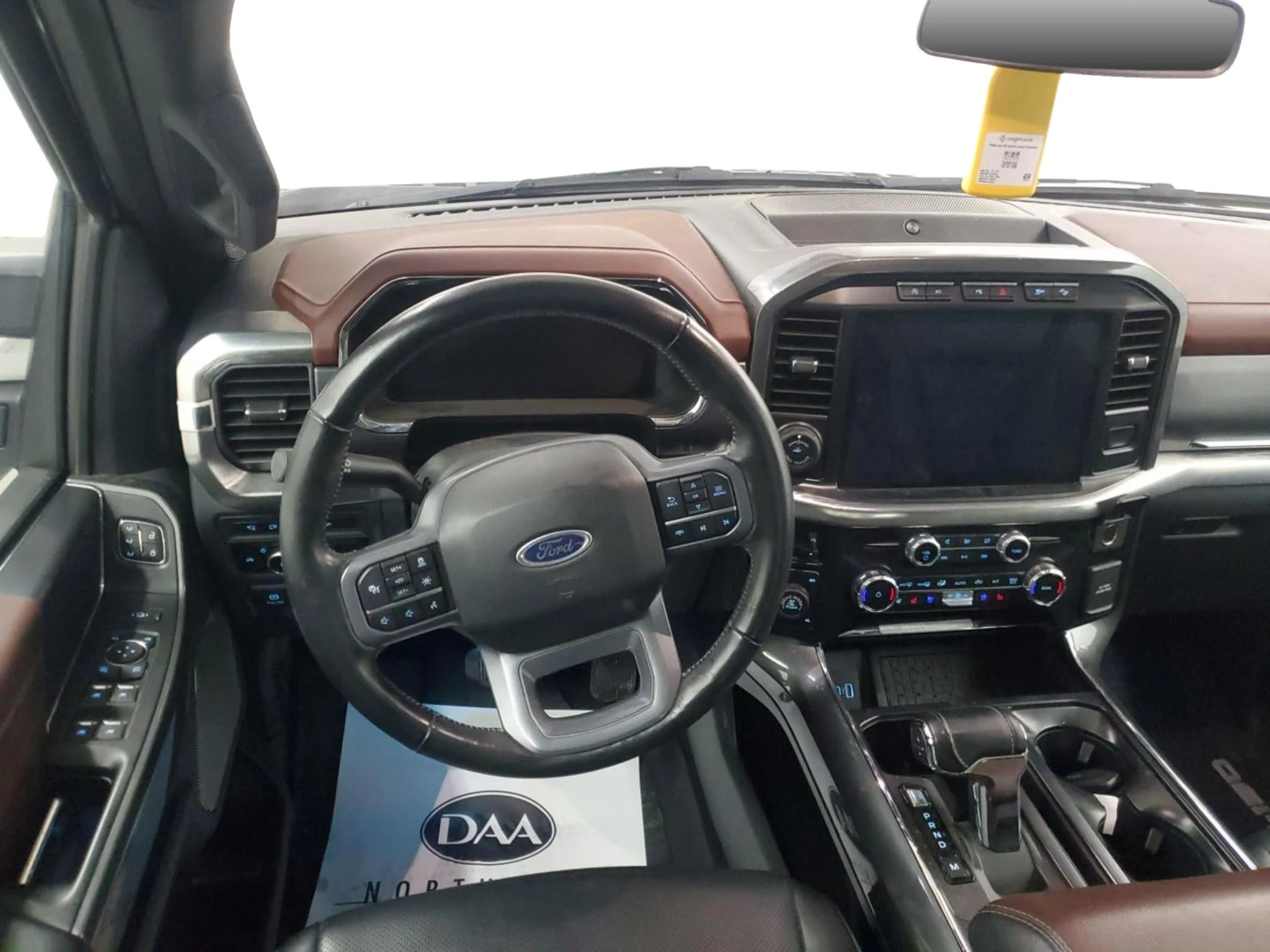 Certified Used 2023 Oxford White Ford LARIAT image 7