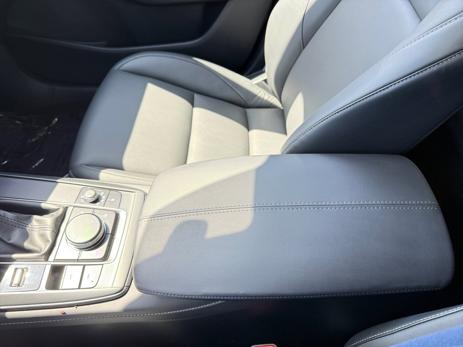 Certified Used 2023 Jet Black Mazda 2.5 S Select Package image 14