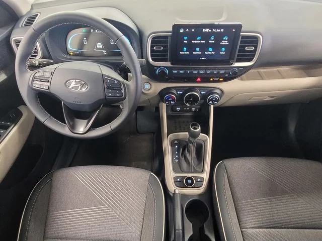 Used 2025 White Hyundai Limited image 21