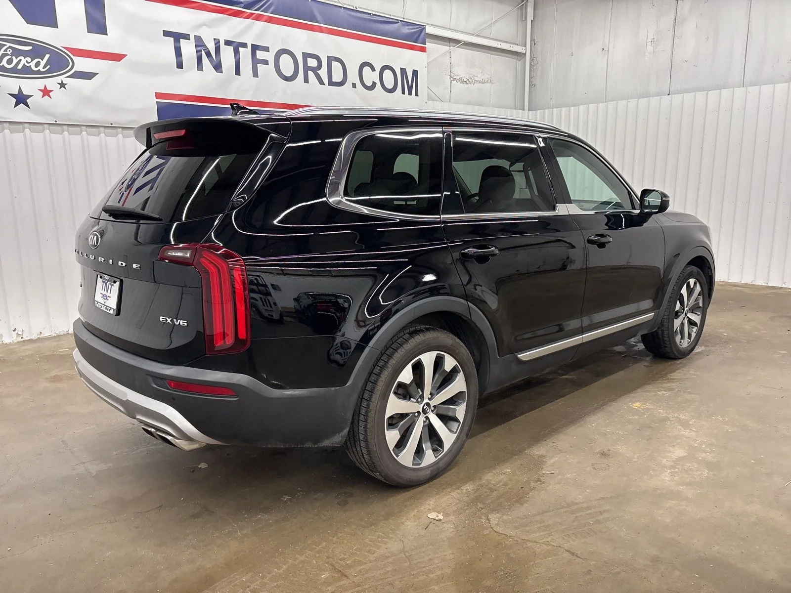 Certified Used 2020 Ebony Black Kia EX image 7
