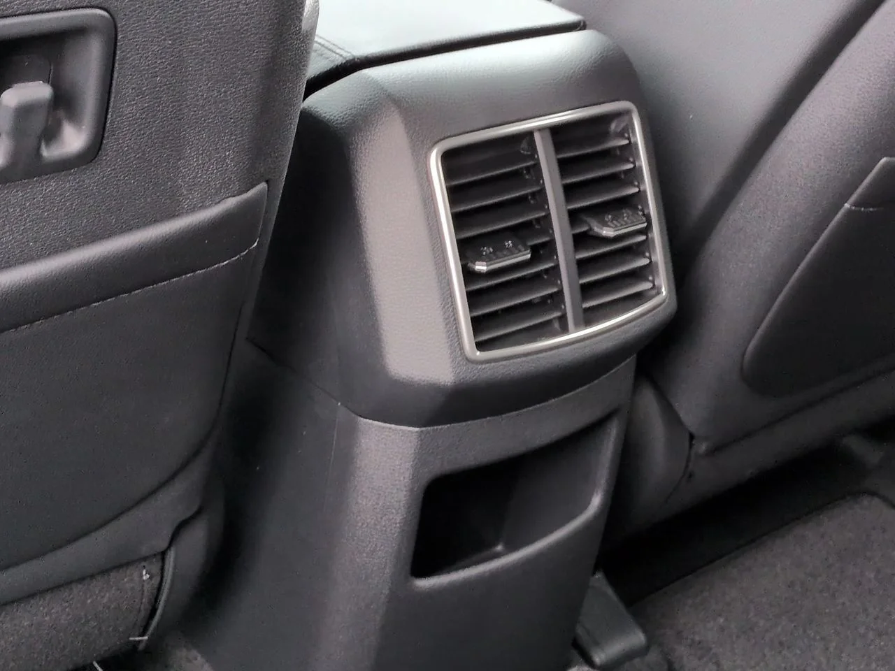 New 2026 Wolf Gray Kia EX image 22