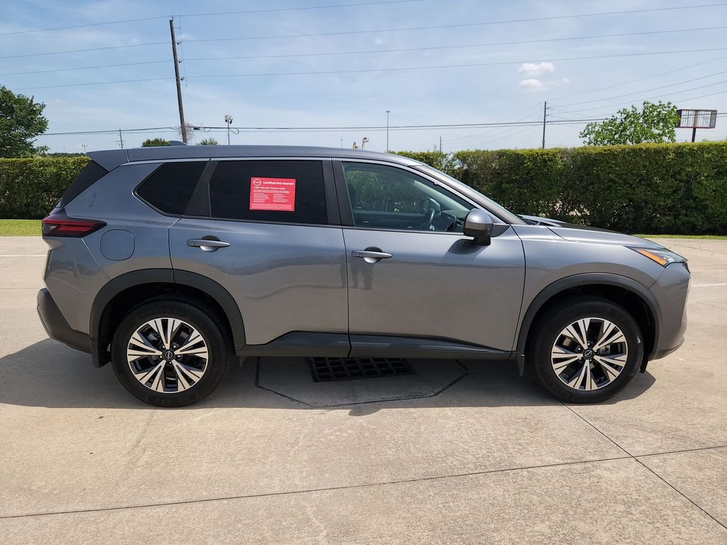 Certified Used 2023 Gray Nissan SV image 4